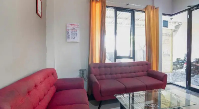 Oyo 3800 Kalidami Residence Syariah