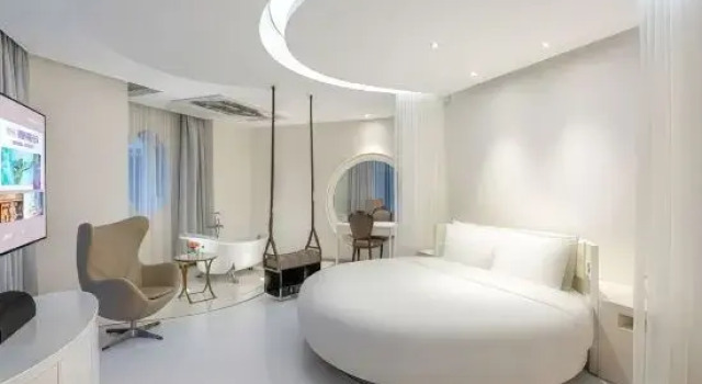 Люкс Crystal Orange Hotel Tianjin Jinwan Square