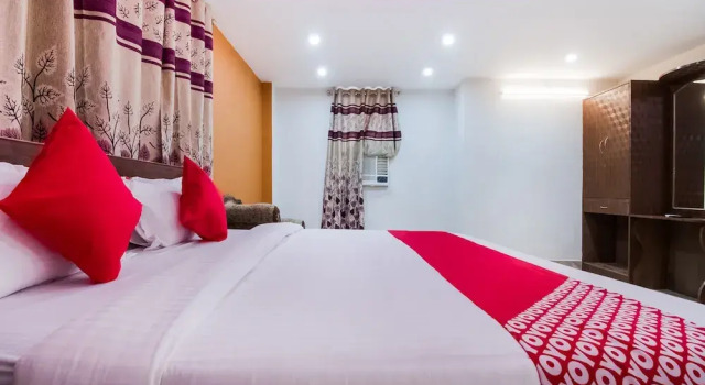 Capital O 27616 Hotel Mega Royal, Забронировать Отель Отели штата Карнатаки 3 звезды, 3*