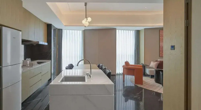 Четырёхместный люкс с 2 комнатами Hyatt Place Yantai Development Zone