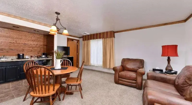 Люкс Quality Inn