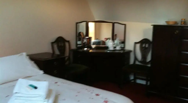 Двухместный номер Standard The Crown Hotel