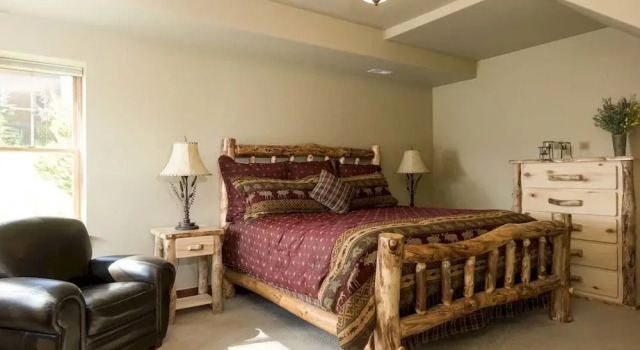 Handpicked at Rendezvous in Winter Park, Забронировать Отель Винтер Парк Winter Park - Fraser, рядом с Лыжный подъёмник Discovery