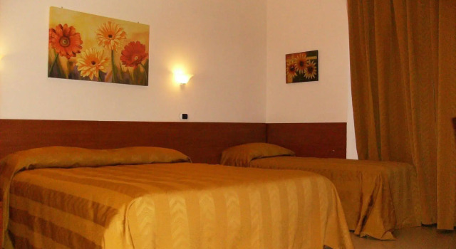 Hotel Everest