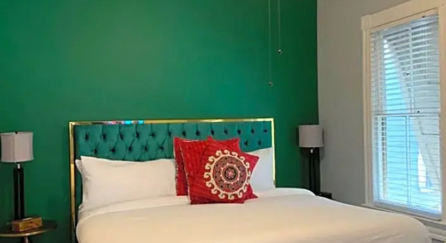 Люкс Peace & Plenty Inn Bed and Breakfast Downtown St Augustine-Adults Only