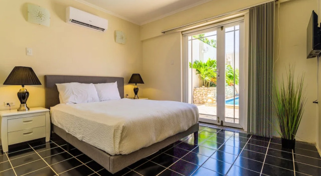 Вилла Large Villa With View! Private Pool Free Utilities!
