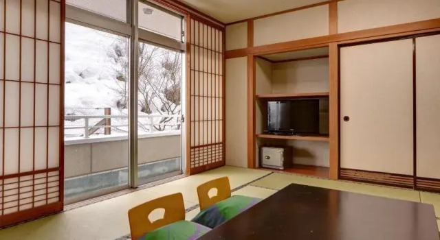 Oshio-Urabandai Onsen Hotel Kanzan, Prenota Hotel Kitashiobara 