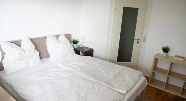 Gemütliches Apartment mit Fernblick auf die Stadt!, Забронировать Апартаменты/квартира Трир Trier-Saarburg