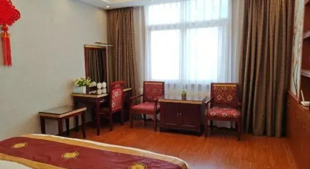 Двухместный люкс Deluxe Zhenxiong Donghai Grand Hotel (Nantai Primary School | South Street)