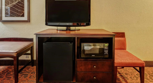 Четырёхместный номер Standard Hampton Inn Ashland