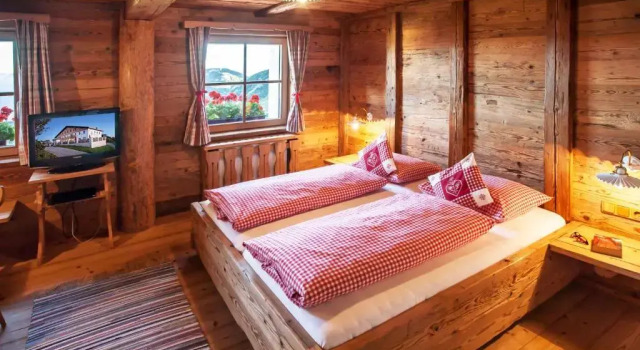 Номер Luxury Berggasthof Edelweiss