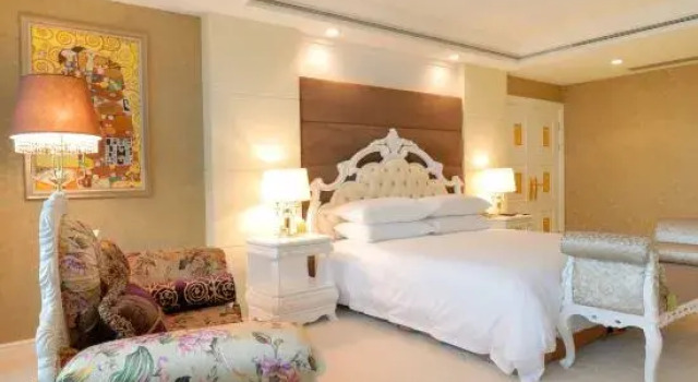 Люкс Golden Eagle Summit Hotel Downtown