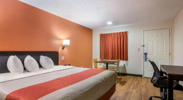 Номер Deluxe Motel 6-Winnie, TX