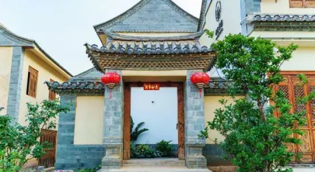 zhuchenxiangxie Inn, Buchen Sie Hotel Hotels in Yunnan mit Parkplatz, Parkplätze