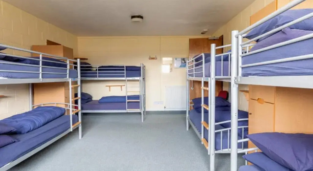 Кровать в общем номере (женский номер) Torridon Youth Hostel