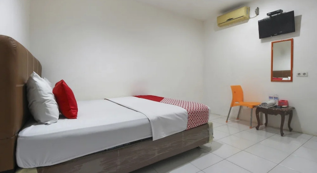 Wisma Family By Oyo Room, Rezervovat Hotel Hotely v Palembang s parkováním, Parkování