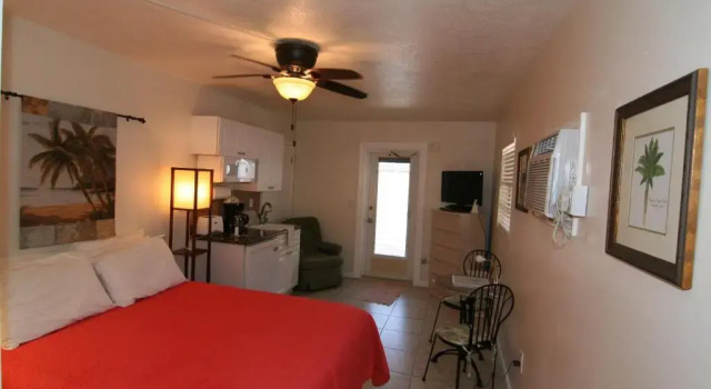 Студия Standard Tropical Villas Of Venice Beach