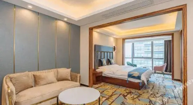 Lanwan Holiday Hotel（NanjingBaijiahu）, Rezerwuj Hotel Hotele 3-gwiazdkowe w Chalukou, 3*