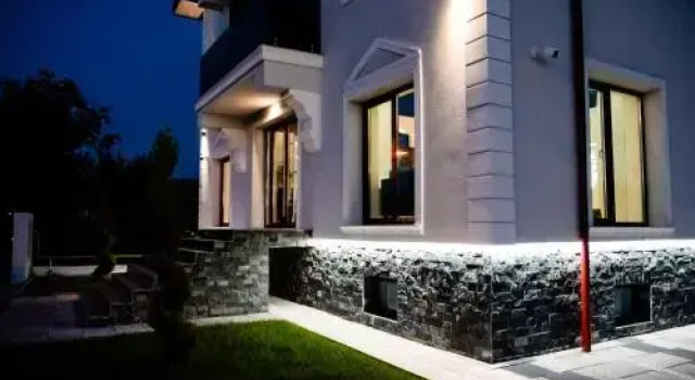 Hotel Goya Boutique, Varaa Boutique-hotelli Hotellit Carpathians - Romania uima-altaalla, Uima-allas