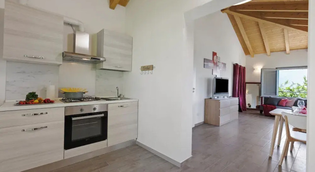 Viola Apartment, Rezervați Apartament Cuveglio Lombardia