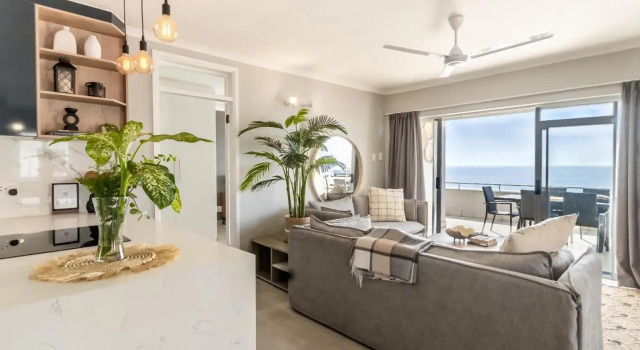 Beachfront Apartment Shakas Rock - Martinique, Pool, Ocean Views, Забронировать Апартаменты/квартира Умхлали Durban North Coast