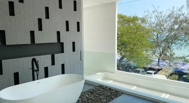 Двухместный номер Deluxe с балконом и с видом на море Nirundorn Resort Chaam