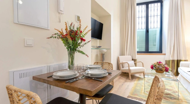 Exclusive Apartment Near Cathedral Rodrigo Caro II