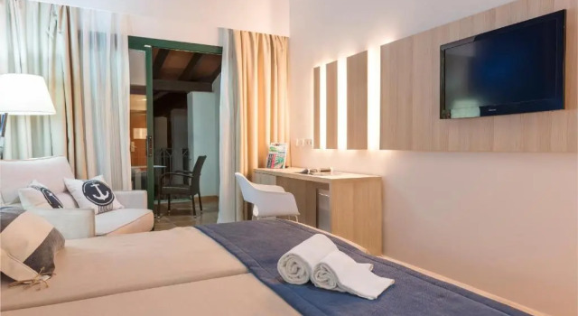 Двухместный номер Standard Отель Alcudiamar Marina Residence