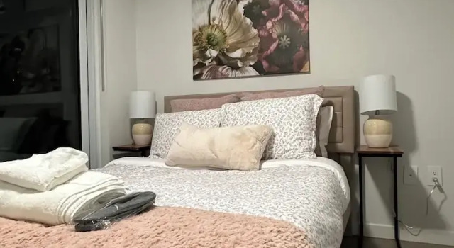 Семейные апартаменты Silverstone Downtown Long-Term stay