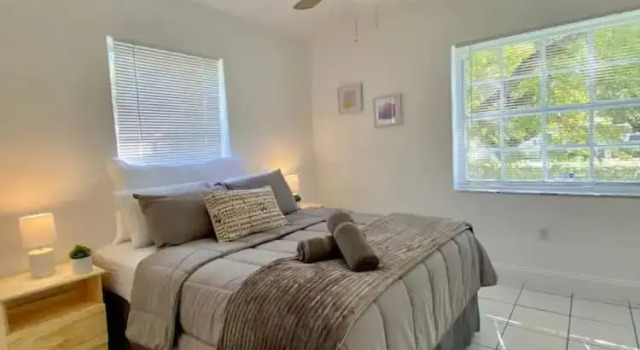 Wonderful 2 Bedroom House Coral Way, Book Hotel Miami Beach Miami Beach