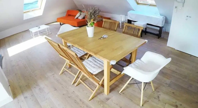 Hvar Attic Apartment, Prenota Appartamento Città di Lesina 