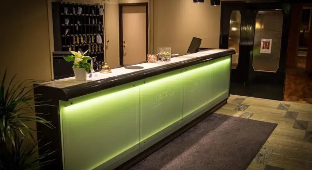 Hotel De Geer, Book Hotel  