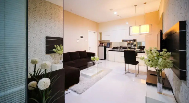 Best Location And Tidy 2Br Apartment At Trillium Residence, Book Apartment Apartments in Surabaya, near Tunjungan Mall, Apartment