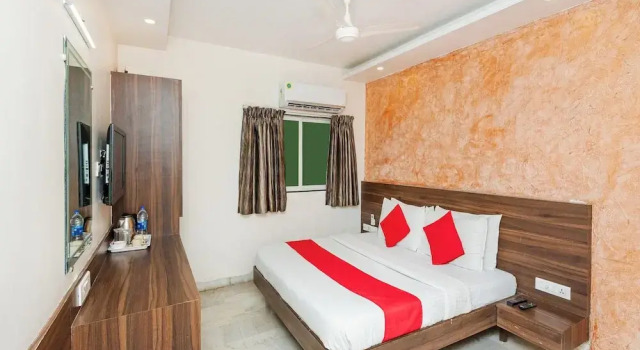 OYO Rooms Delhi Gate 3, Boek Hotel Hotels in Gujarat met ontbijt, Ontbijt