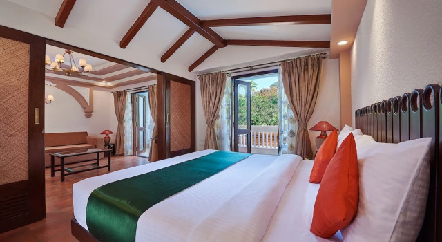 Двухместный номер Premium с балконом Ziva Suites - A Botique Hotel
