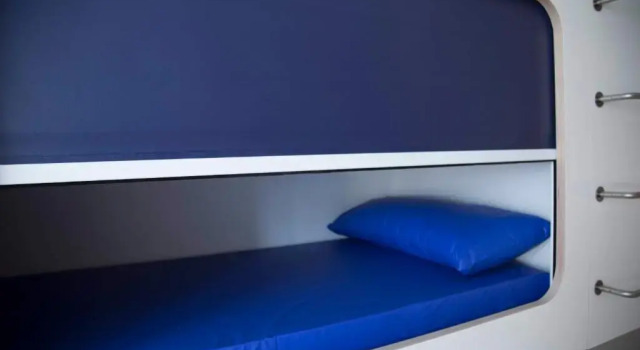 Кровать в общем номере Hostel Cross