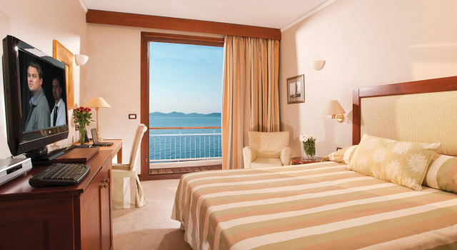 Grand Resort Lagonissi