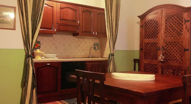 Authentic Villa With Swimming Pool in Grosseto, Boek Villa Scarlino Toscane