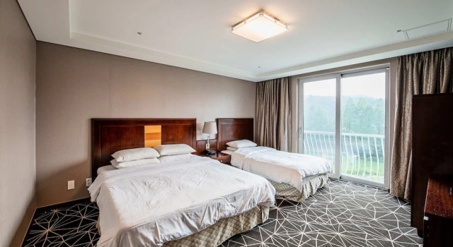 Номер Superior Adonis Hotel