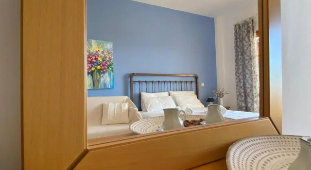 Lianos Apartments
