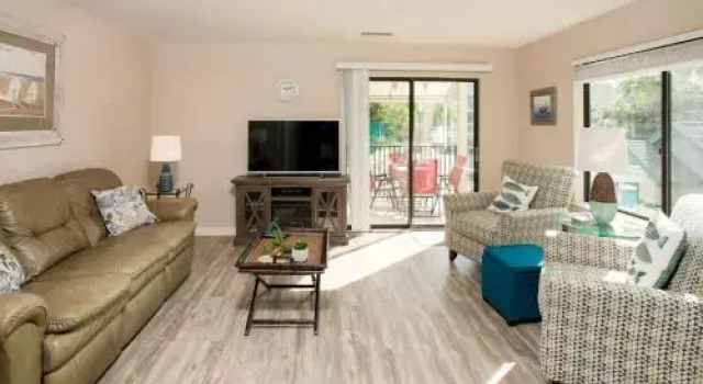 36 Deallyon Ave Condo Unit 120