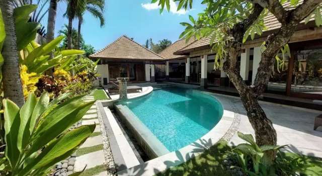 Вилла с 2 комнатами The Maya Seminyak Villas