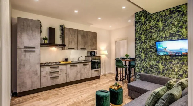 Апартаменты Lovely Rome Apartments - Historic City center