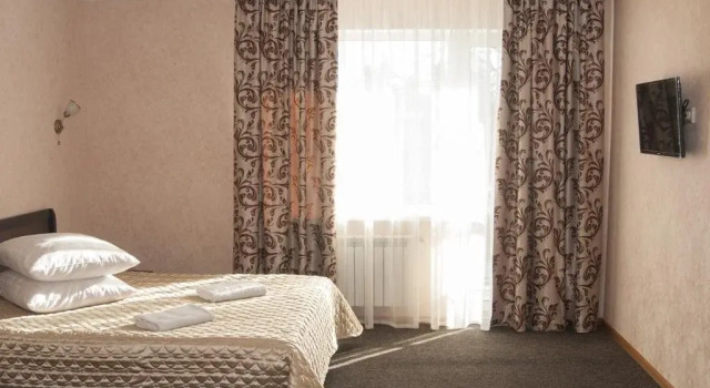 Veles, Book Hotel Hoteller og overnatningssteder i Brovary, Hotel