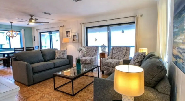 Beach Barn - 4 Bedroom Pet-friendly Home With Private Pool