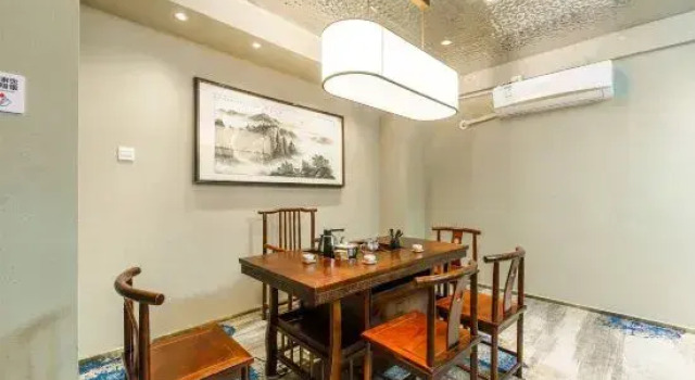 Aoya Buyu Apartment (Guangzhou Zhongda Subway Station Cotton Tree Tree Zhongdamen Branch)