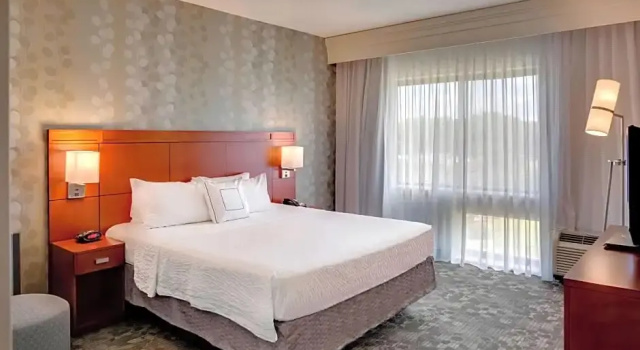 Двухместный полулюкс c 1 комнатой Courtyard Statesville Mooresville/Lake Norman