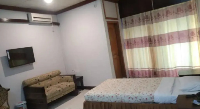 Трёхместный номер Deluxe Hotel Sea World Cox's Bazar