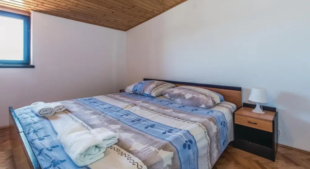 Stunning Home in Tribunj-sovlje With Wifi and 6 Bedrooms, Забронировать Отель Отели Трибунь с бассейном, рядом с Пристань для яхт Трибуни, Бассейн