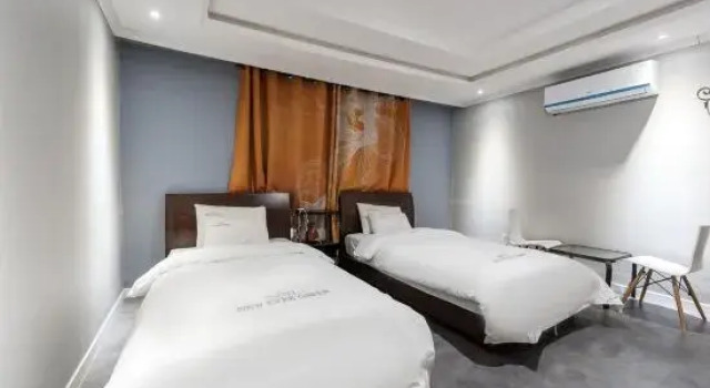 Номер Business Mokpo New Evergreen Hotel